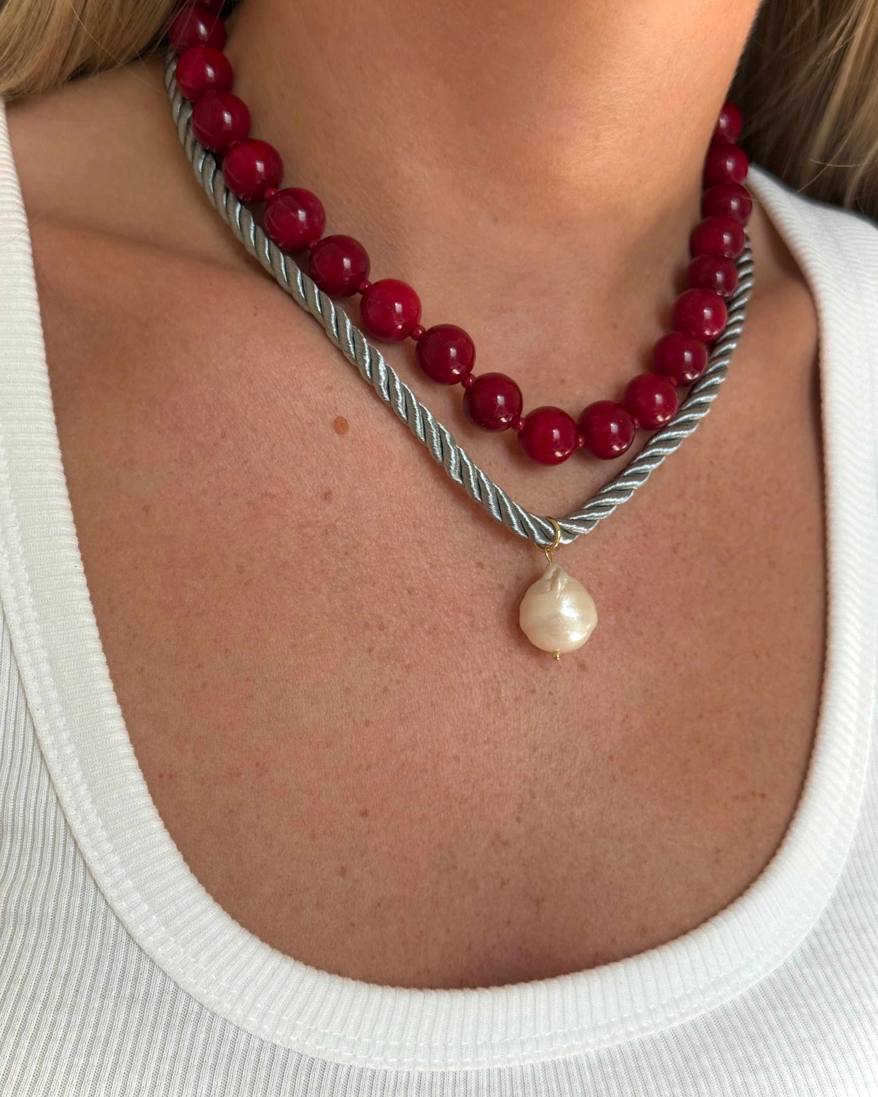 Piper Necklace