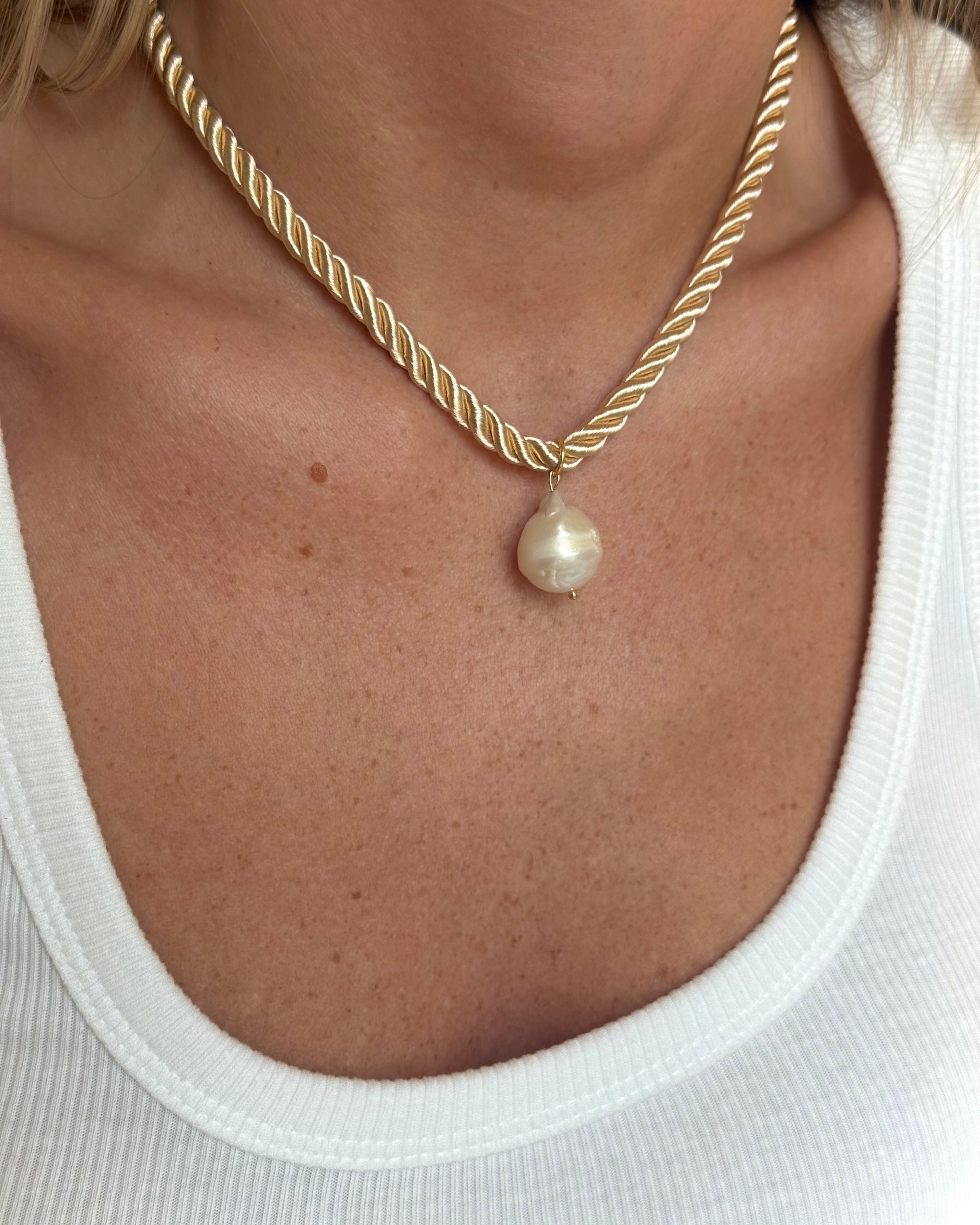 Piper Necklace