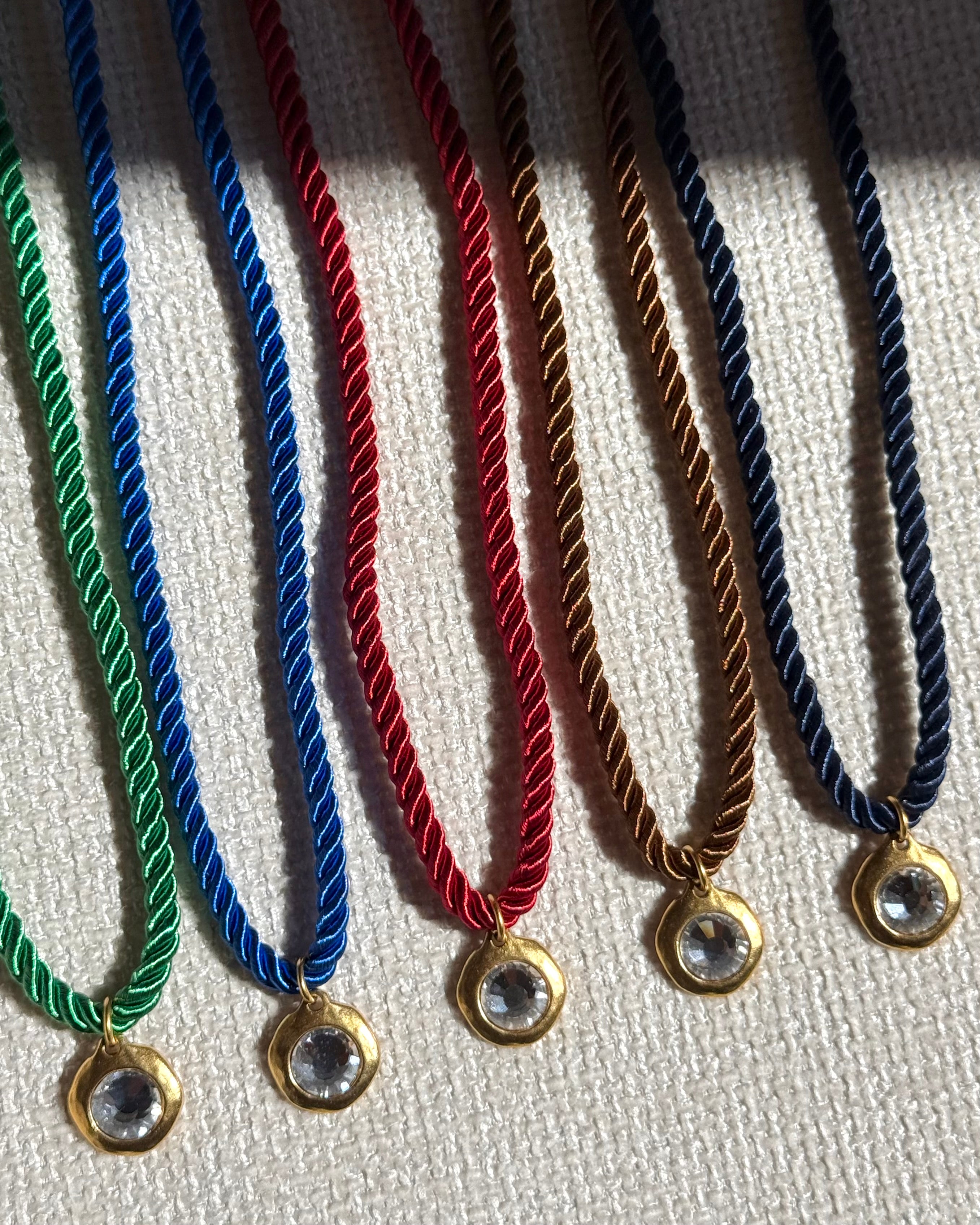 Gemma Choker
