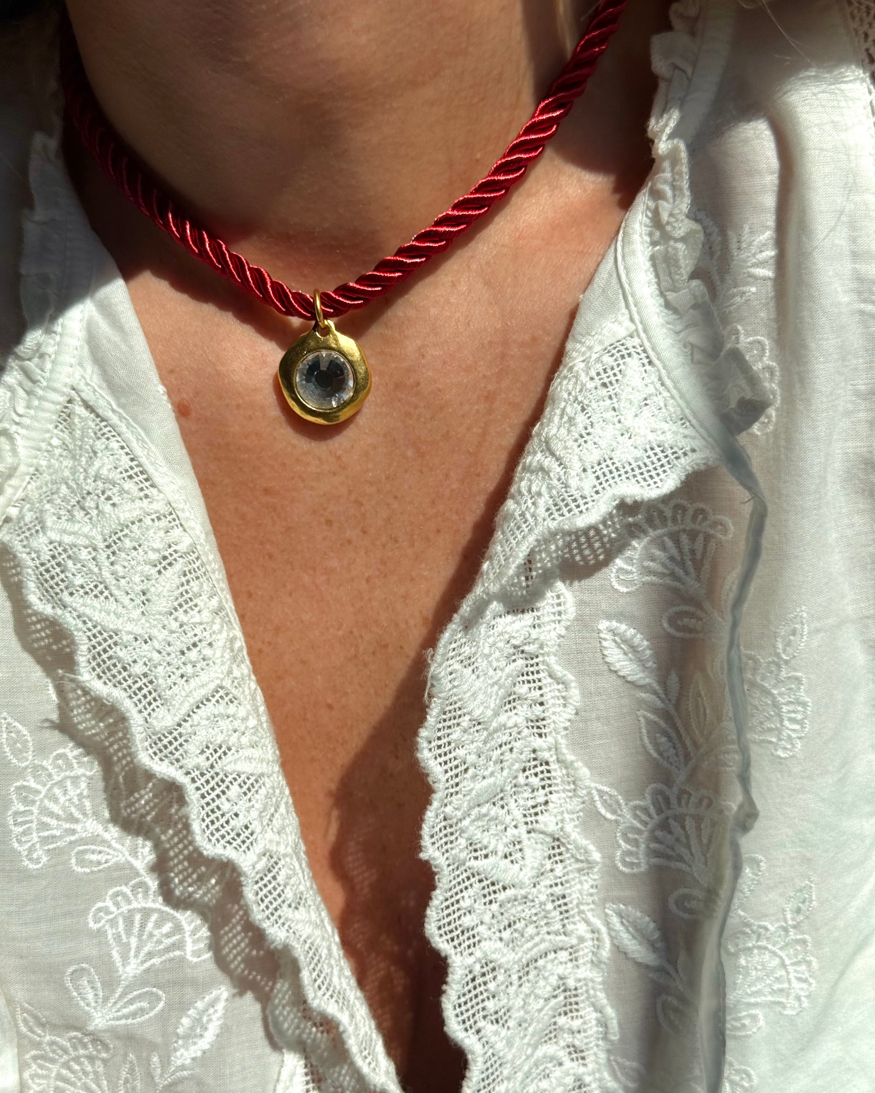 Gemma Choker