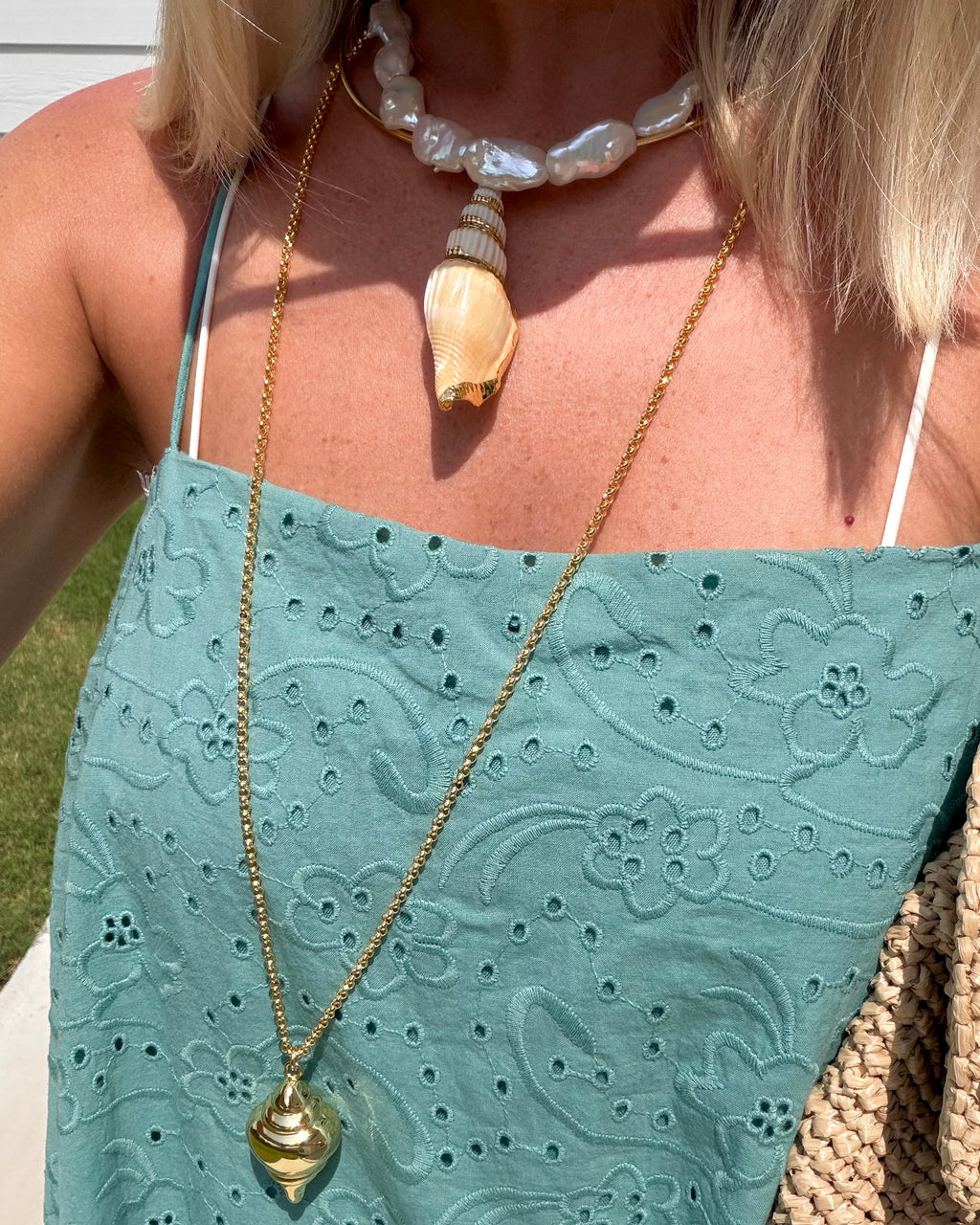 Shelly Collar Necklace
